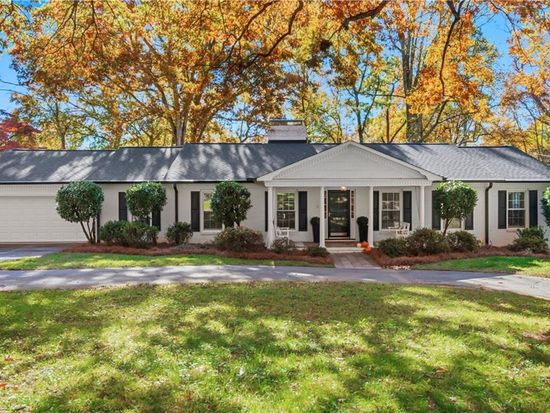 3710 Kirklees Rd, Winston Salem, NC 27104
