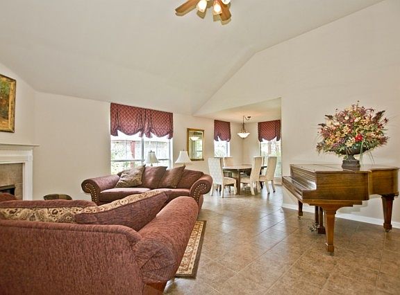 5th image of 11351 Shady Bend Dr