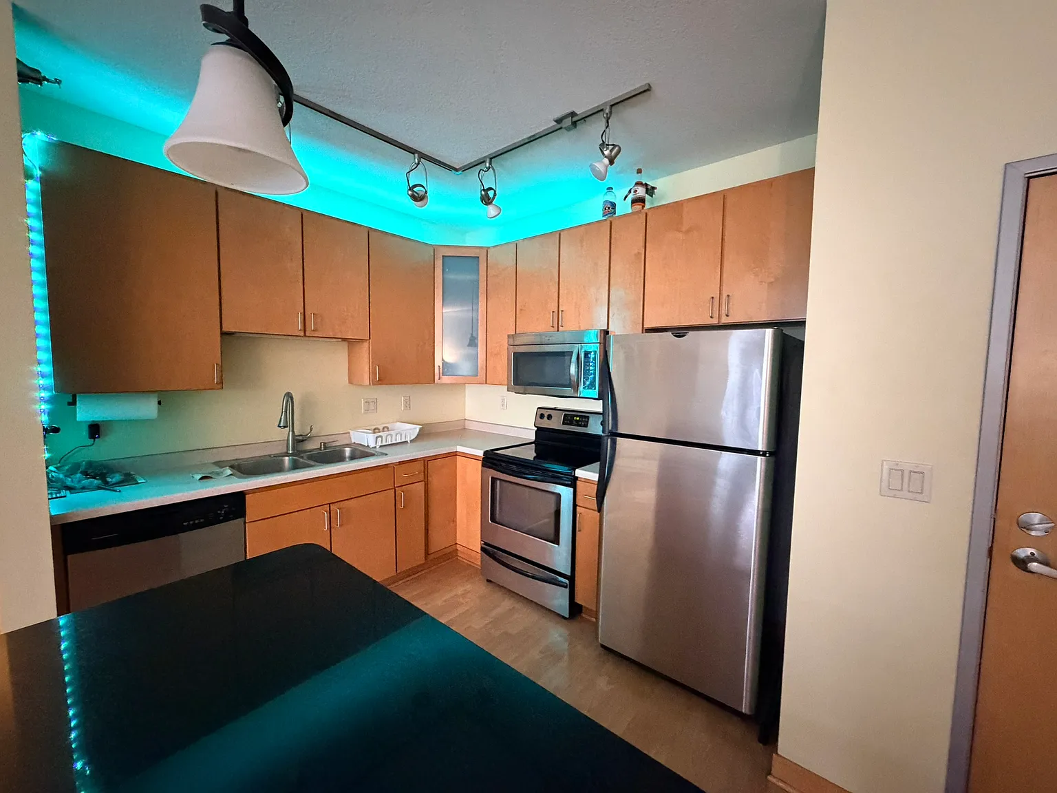 2600 University Ave SE — Photo 2
