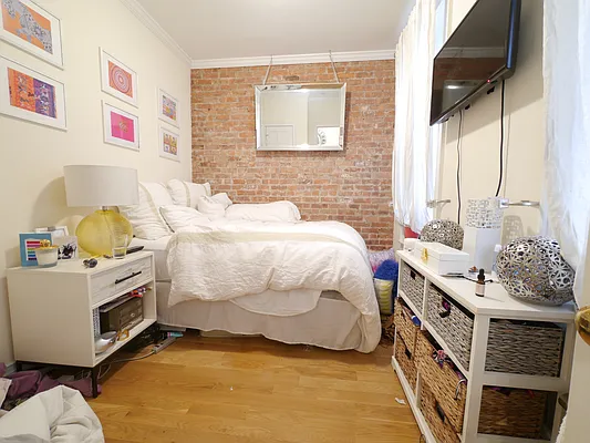 Rented by (Legacy) NY Quality Living Uptown | media 8