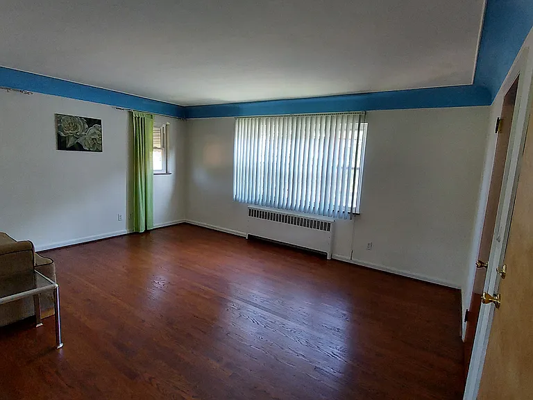 565 Lowell Ave #1 — Photo 3