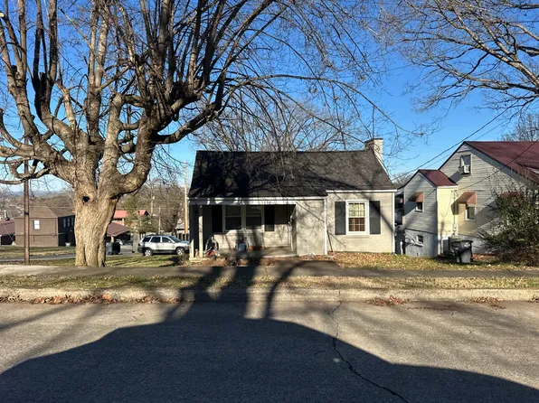 1358 Farragut Ave, Kingsport, TN 37664