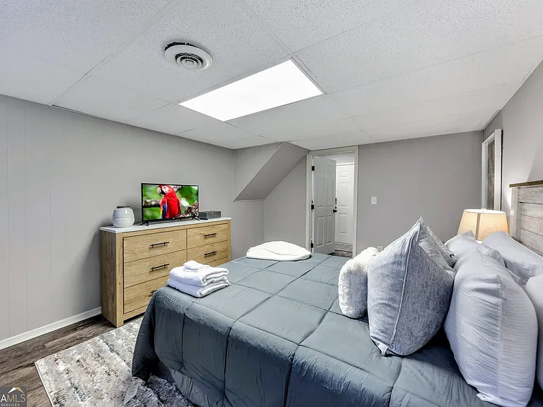 3715 Clearwater Dr — Photo 11