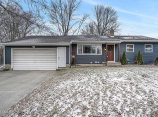 2549 44th St SW, Wyoming, MI 49519