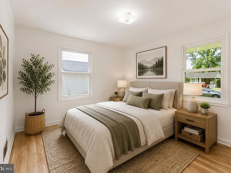 10914 Woodhaven Dr — Photo 10