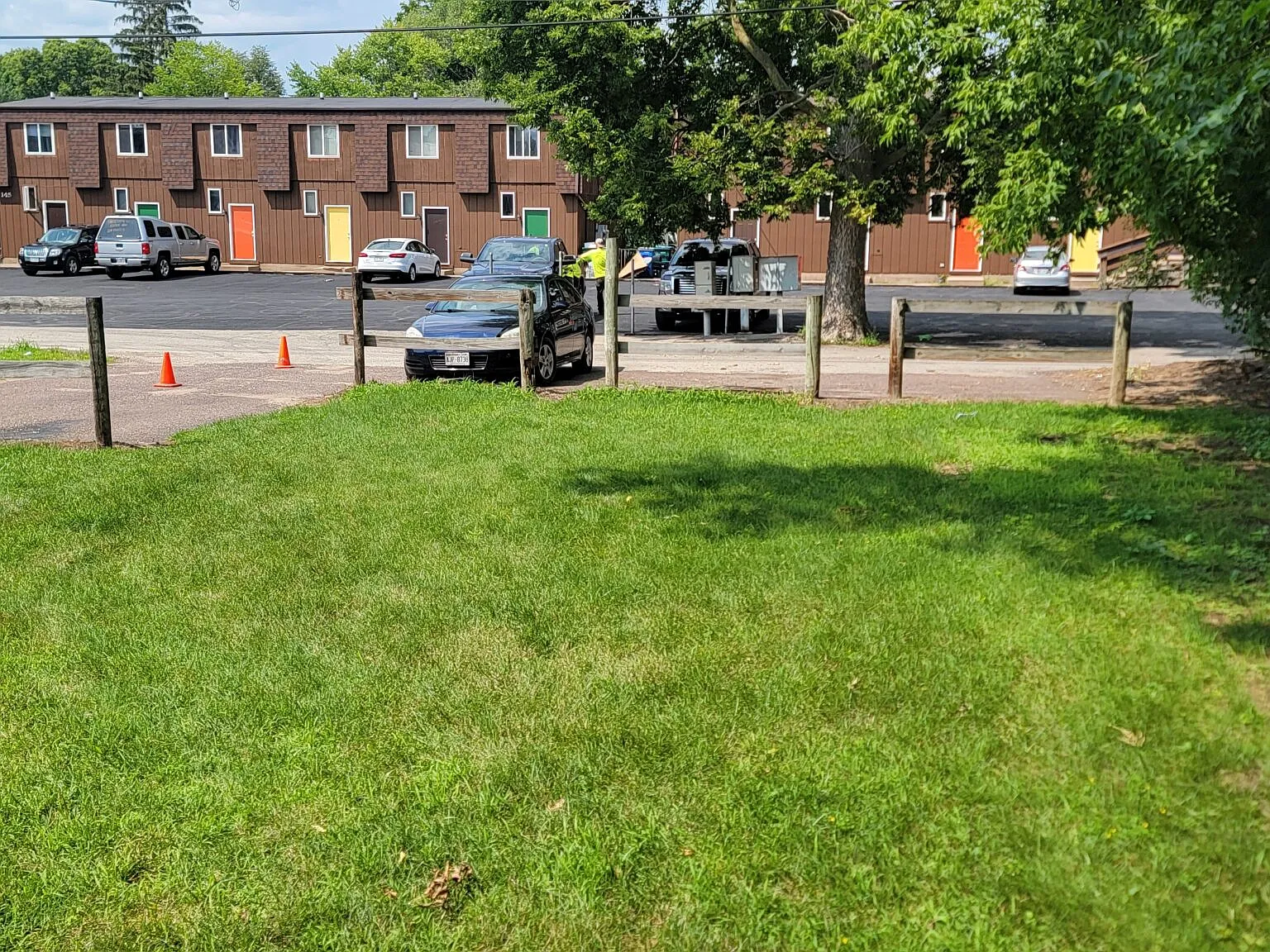 3 bed, $445 — Photo 2