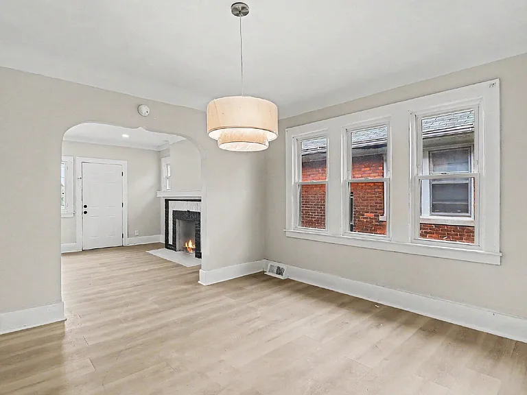 3027 Tuxedo St — Photo 7