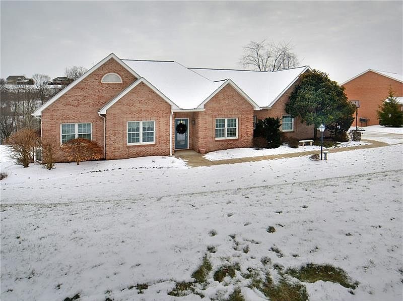 1st image of 9031 Lucia Ln