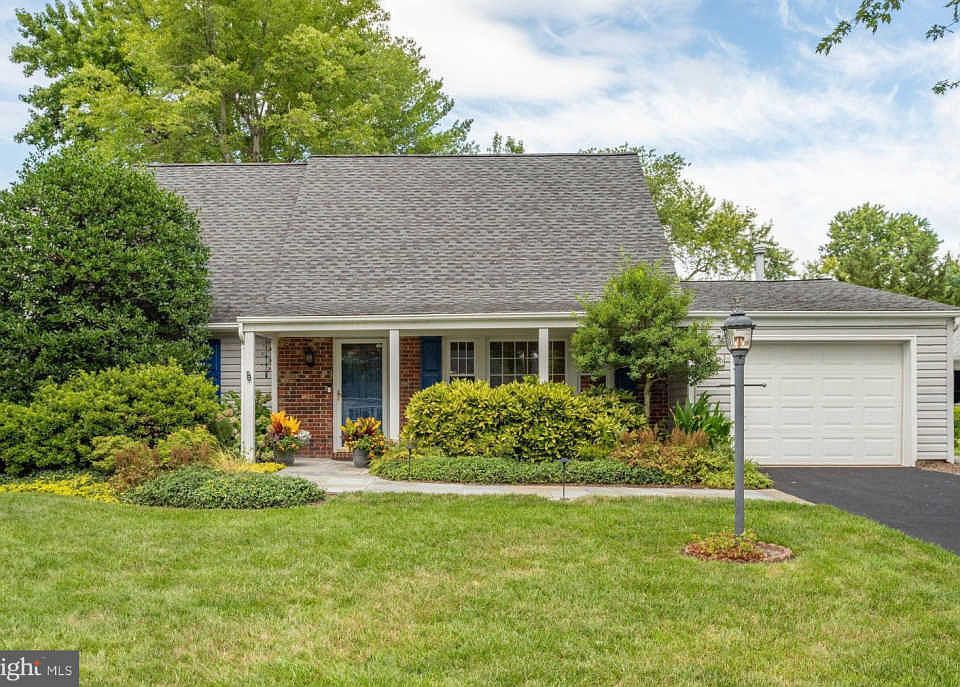 1st image of 4216 Maintree Ct