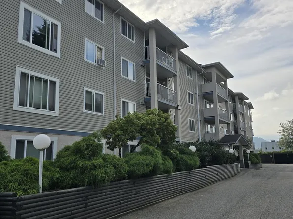 8537 Young Rd #103, Chilliwack, BC V2P 4P2