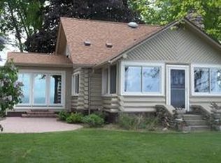 4867 Lakeshore Rd, Lexington, MI 48450