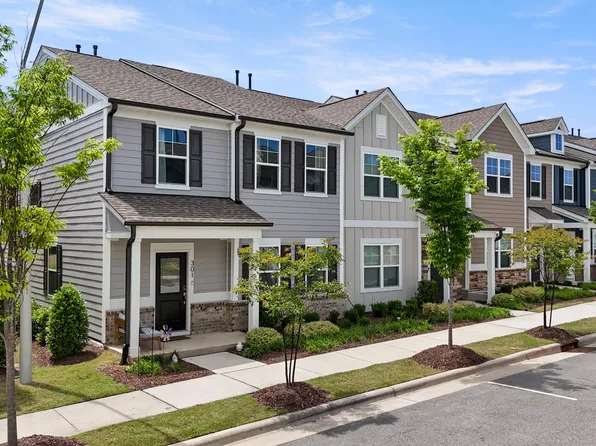 301 Ribbon Rail St, Fuquay Varina, NC 27526