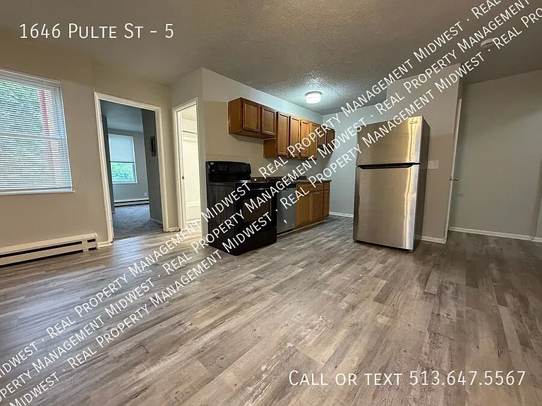 1646 Pulte St #5 — Photo 3