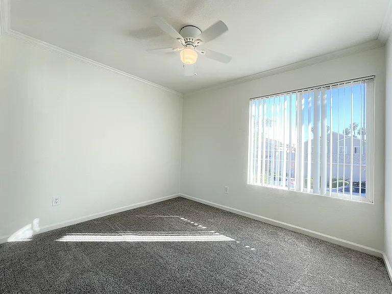 Rancho Coronado Condos — Photo 29