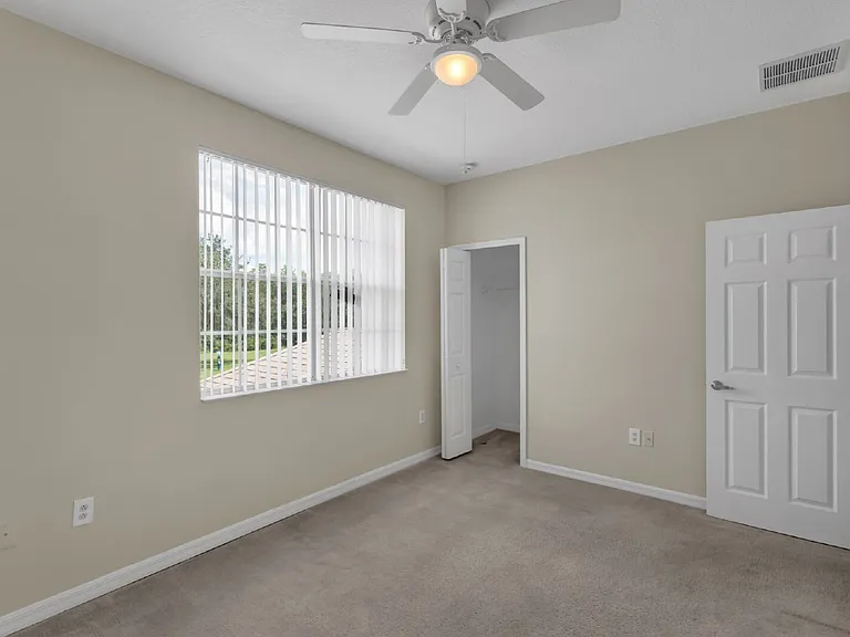 1413 Retreat Cir — Photo 18