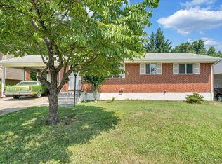 3332 Maplelawn Ave NW, Roanoke, VA 24012