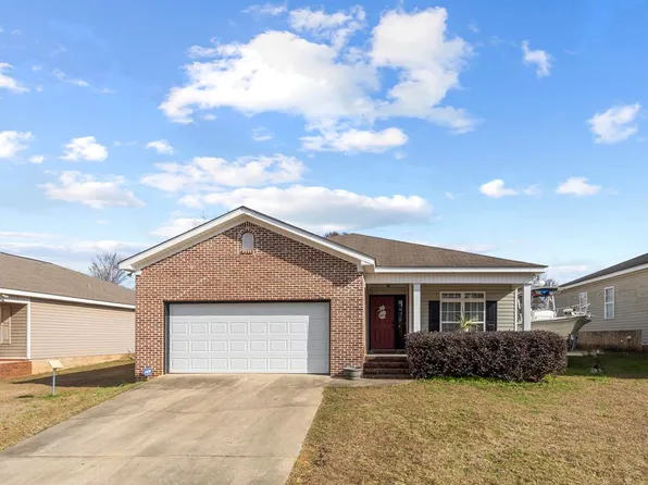 307 Brushfire Dr, Dothan, AL 36305