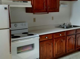 200 E Hanover St APT 8, New Baden, IL