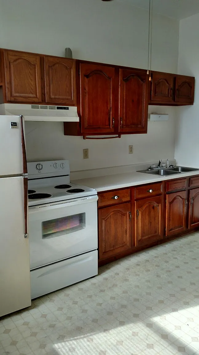 200 E Hanover St APT 8 photo 1