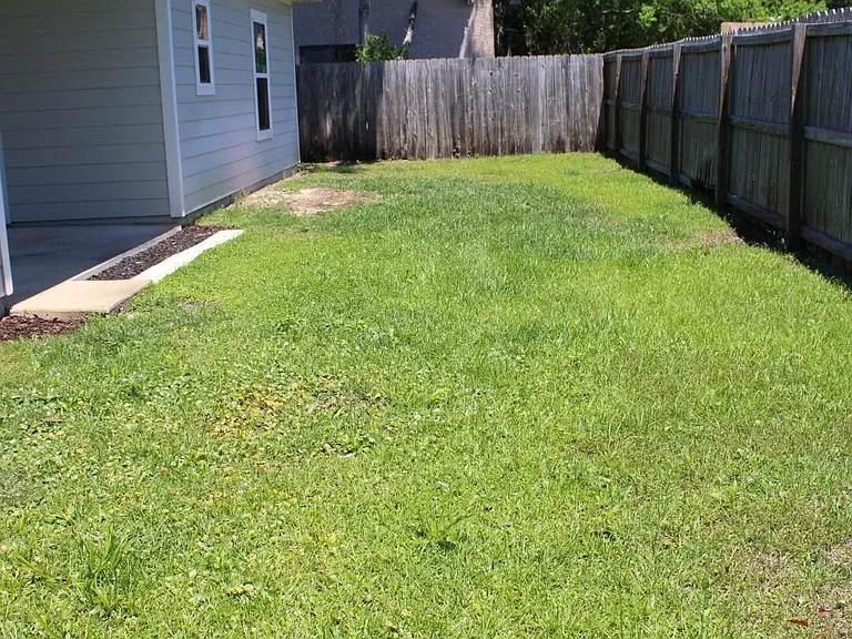 2164 Wind Trace Rd N — Photo 23