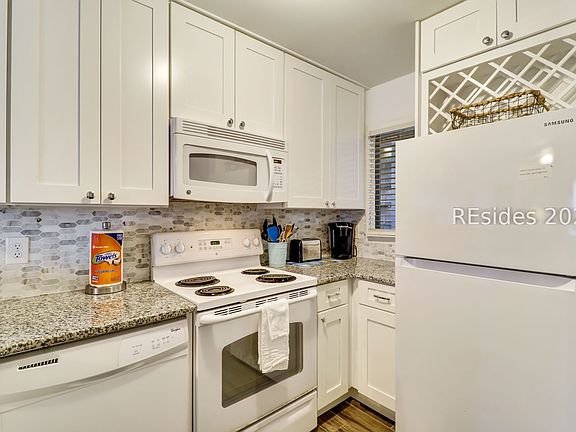 3rd image of 663 William Hilton Pkwy APT 3102