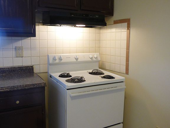 3rd image of 1874 Dalton Ct APT 1