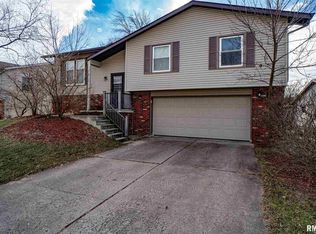 5108 W Timbervue Ct, Peoria, IL