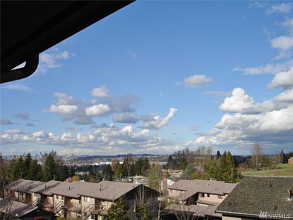 3rd image of 10639 Glen Acres Dr S