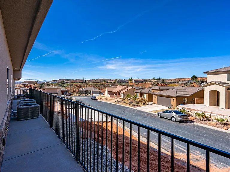370 W Buena Vista Blvd #111 — Photo 42
