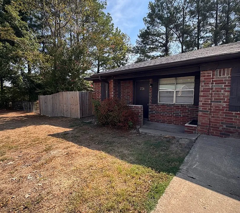 2700 N Rudy Rd