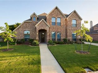 1122 Masquerade Dr, Midlothian, TX 76065