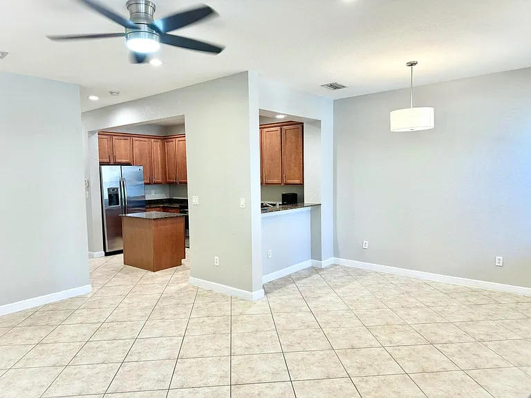499 Corte Madera Ln — Photo 2
