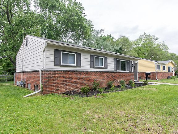 2nd image of 2341 Brooktree Ct