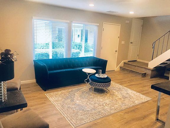 4th image of 5496 Don Diego Ct