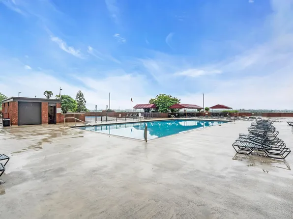 2508 Harmon Cove Tower image 22 of 24