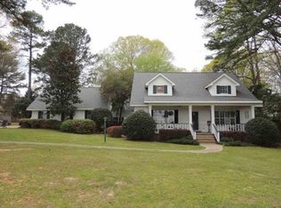 1401 Pinehaven Rd, Clinton, MS 39056