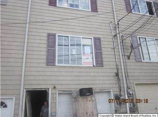 29 Wright St, Staten Island, NY 10304