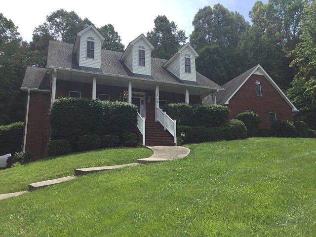 1st image of 1508 N Plantation Dr