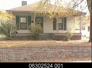 631 S Hoskins Rd, Charlotte, NC 28208