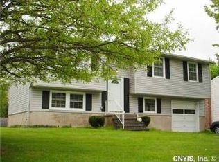 7974 Caraway Dr, Liverpool, NY 13090