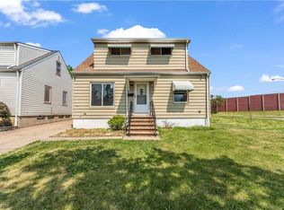 961 E 223rd St, Euclid, OH 44123