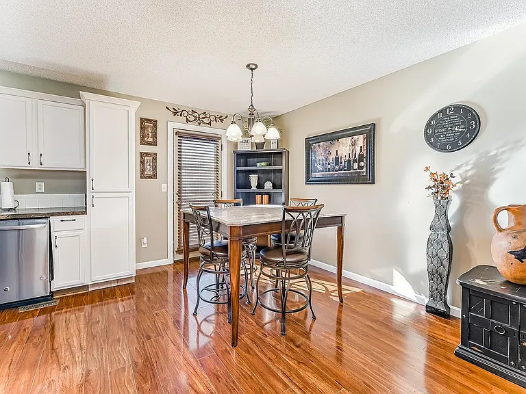 609 S Longbranch Dr — Photo 13