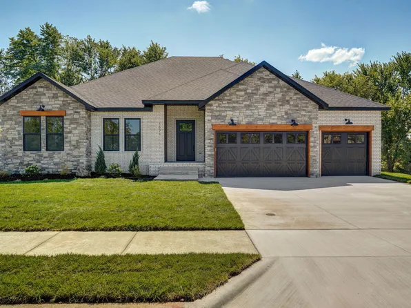 1676 E Cobblestone Drive, Ozark, MO 65721