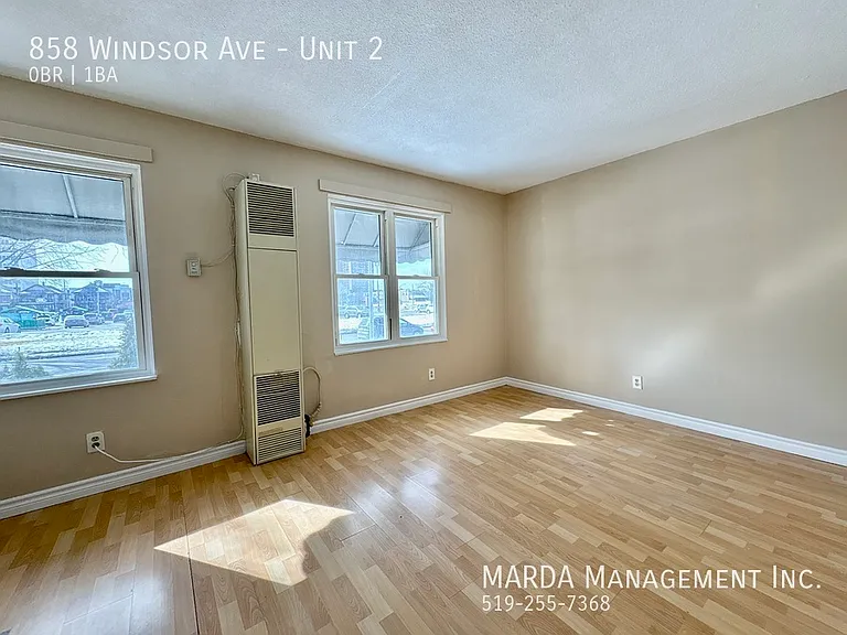 858 Windsor Ave #2 — Photo 5