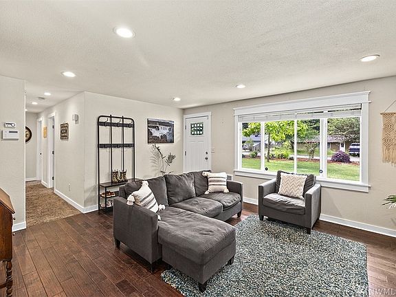 5th image of 7809 185th Street Ct E