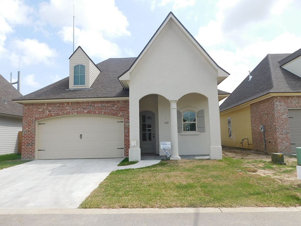 1st image of 102 Harbor Walk Dr