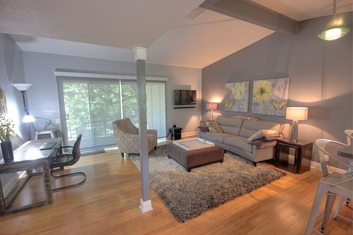 1st image of 1304 Mariposa Dr APT 242
