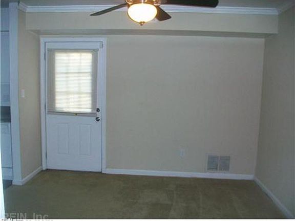 3rd image of 408 Savage Dr Unit C