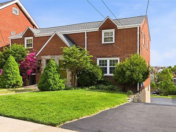 3rd image of 1134 Peermont Ave