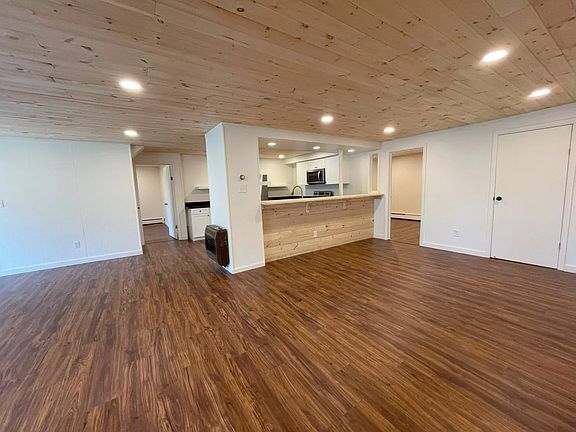 5th image of 593 Pinnacle Dr #593B